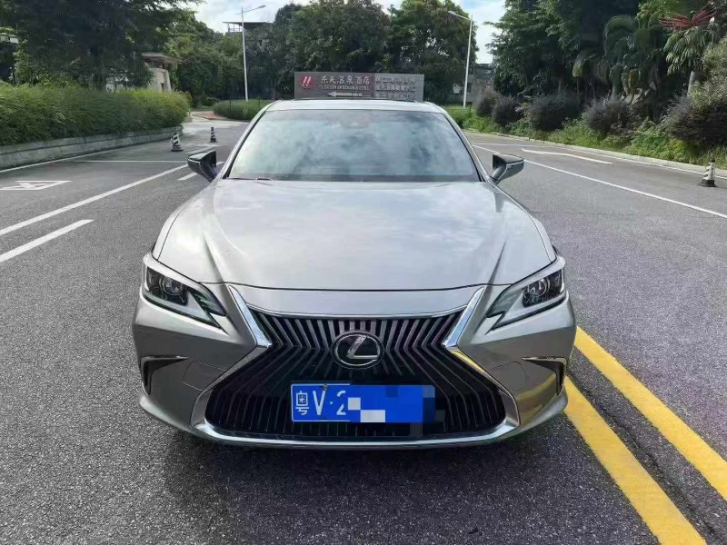 汕头20年雷克萨斯ES1
