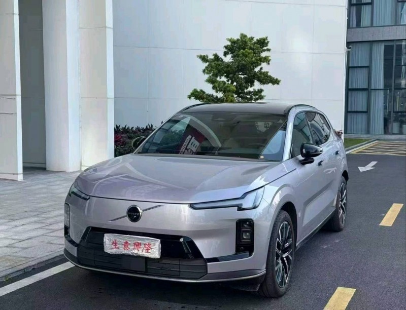 湛江26年沃爾沃XC703