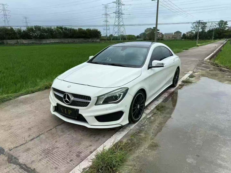 绍兴16年奔驰CLA2
