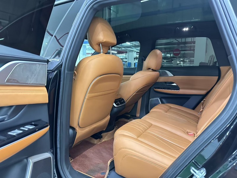 深圳24年小鵬汽車G95