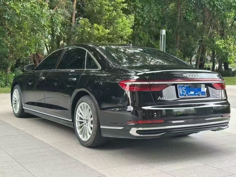 深圳23年奧迪A8L7