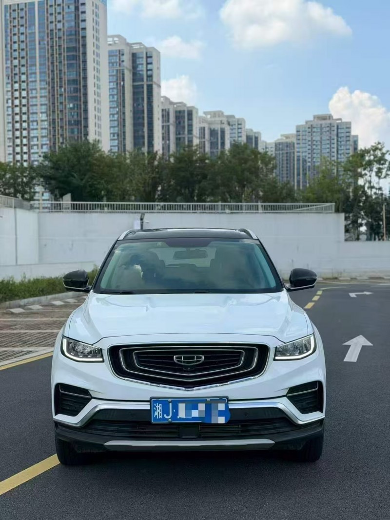 衡阳21年吉利博越1