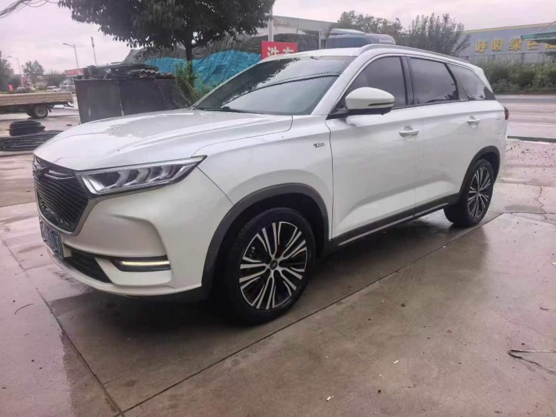 保定19年長安汽車歐尚2