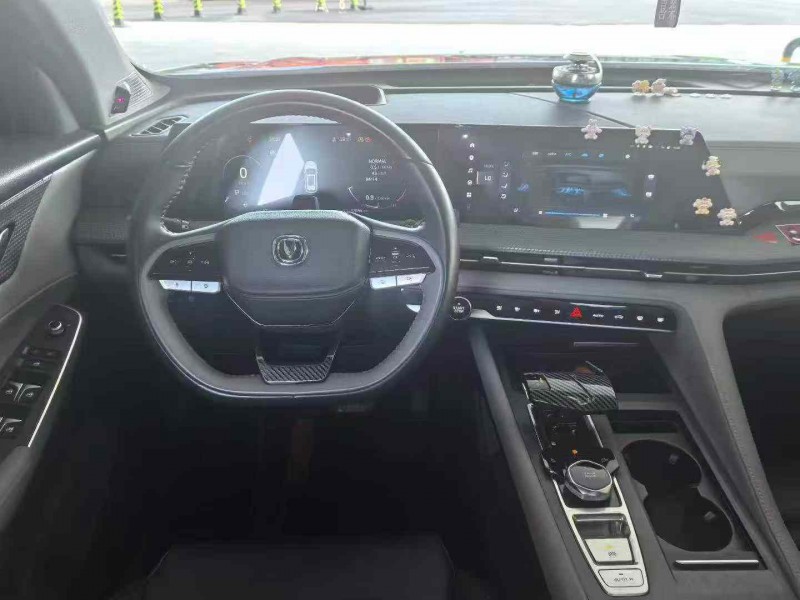 保定23年長安汽車CS754
