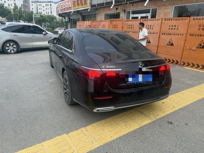 徐州24年奔馳E8