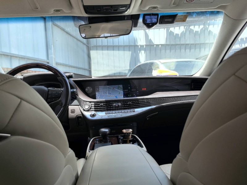 东莞18年雷克萨斯LS5