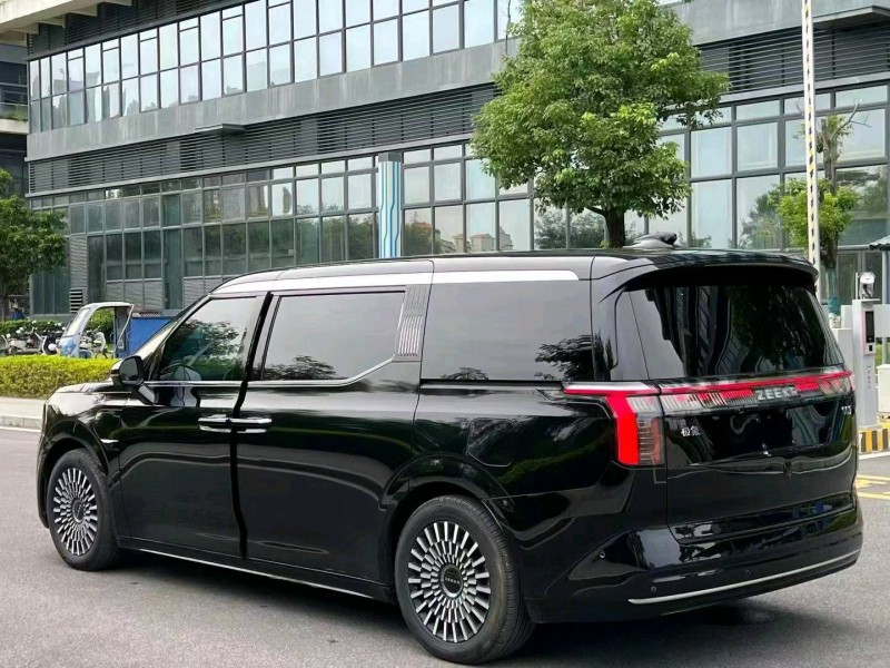 東莞24年極氪汽車0094