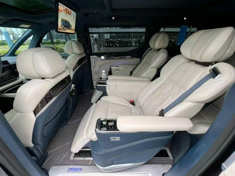 東莞24年極氪汽車0099