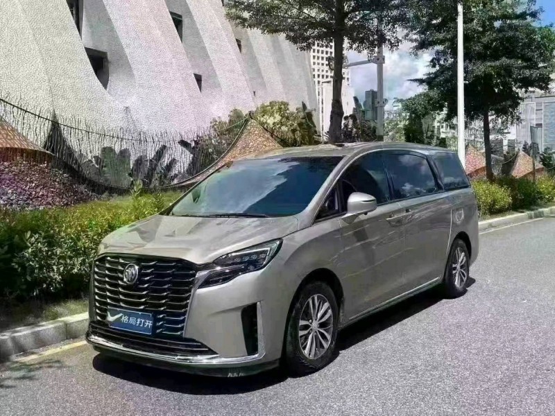 深圳24年别克GL82
