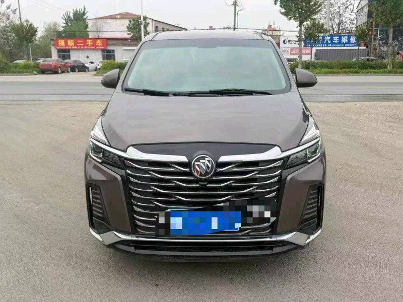 保定22年别克GL81