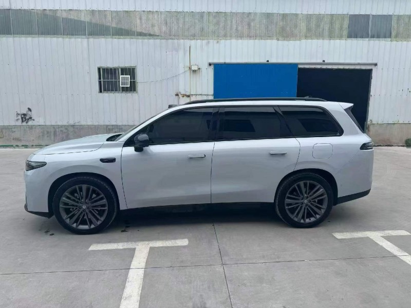 新鄉25年零跑汽車C163