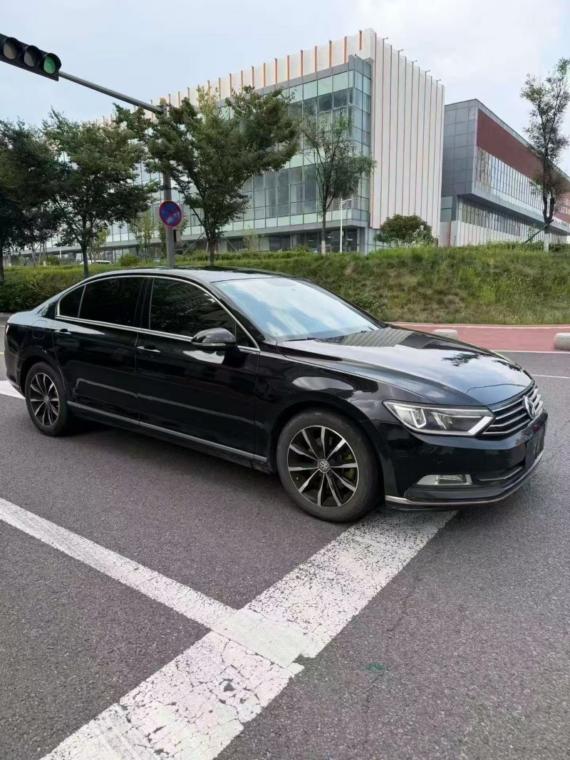 东营17年大众朗逸3