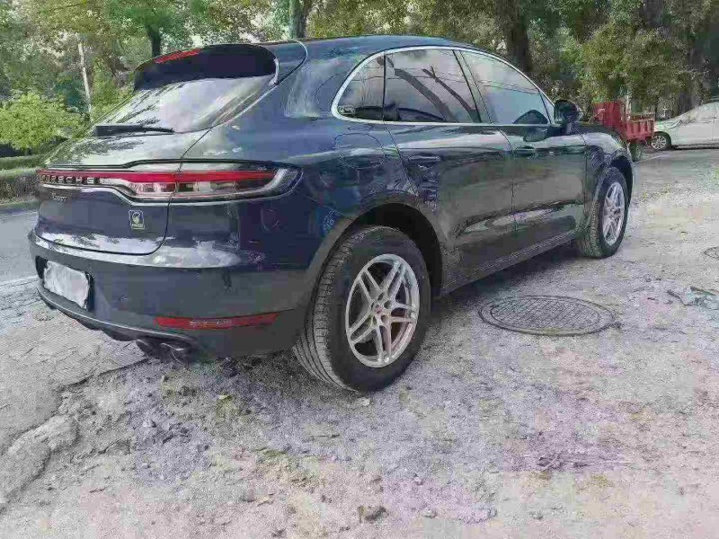 桂林20年保時捷Macan3