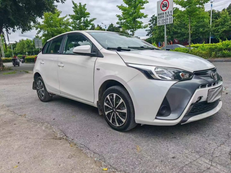 桂林18年豐田YARiS L 致炫2