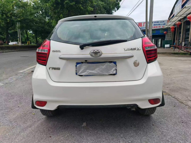桂林18年豐田YARiS L 致炫9