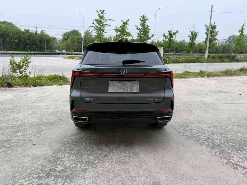 徐州25年長安汽車CS759