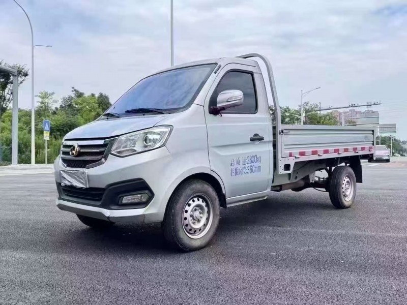 邵陽25年長安汽車跨越王2