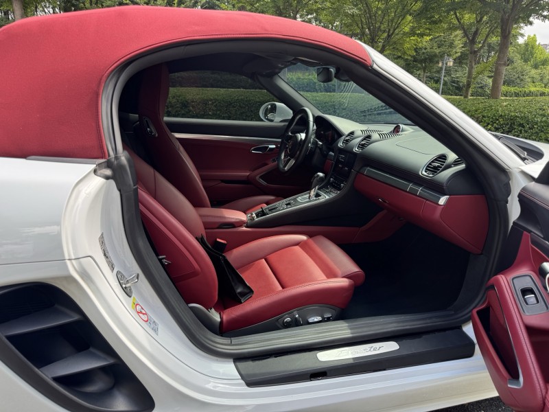 盐城23年保时捷Boxster3
