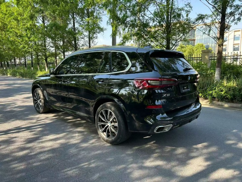 徐州22年宝马X57