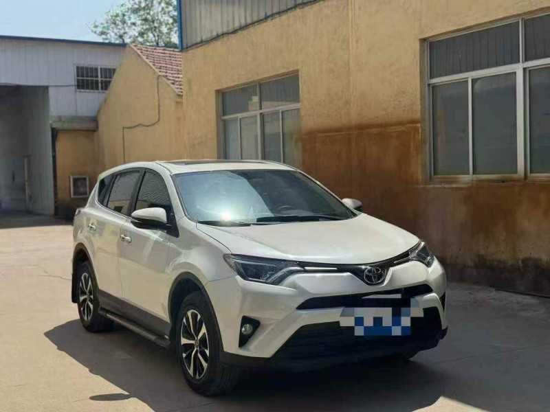 青岛18年丰田RAV4荣放3