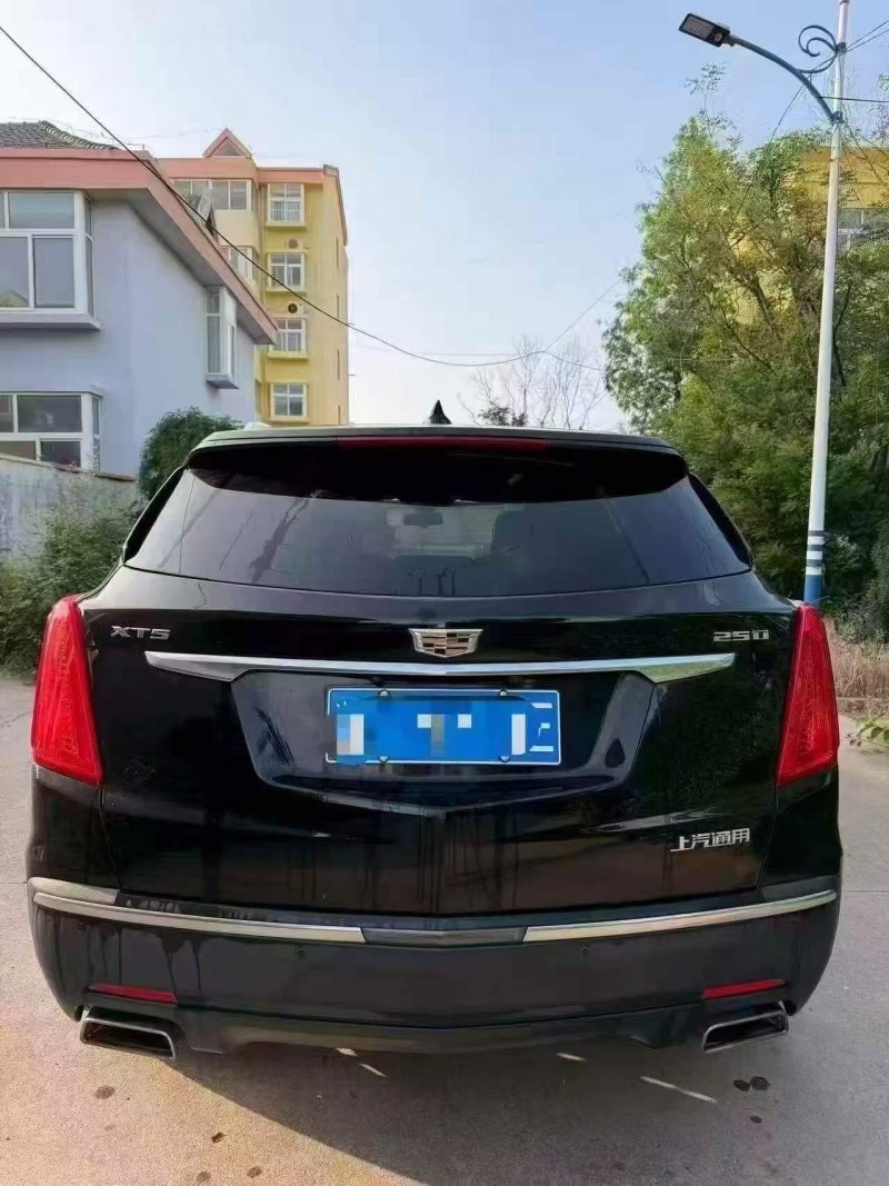 东营19年凯迪拉克XT59