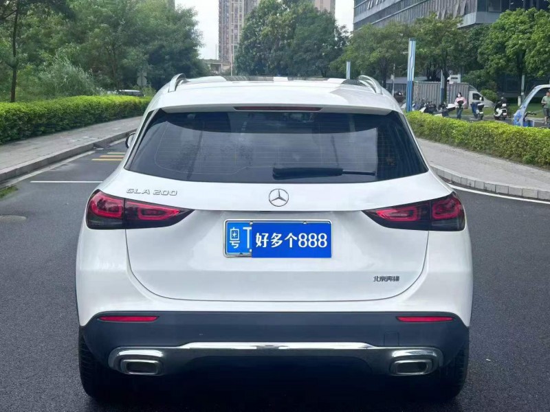 东莞23年奔驰GLA7