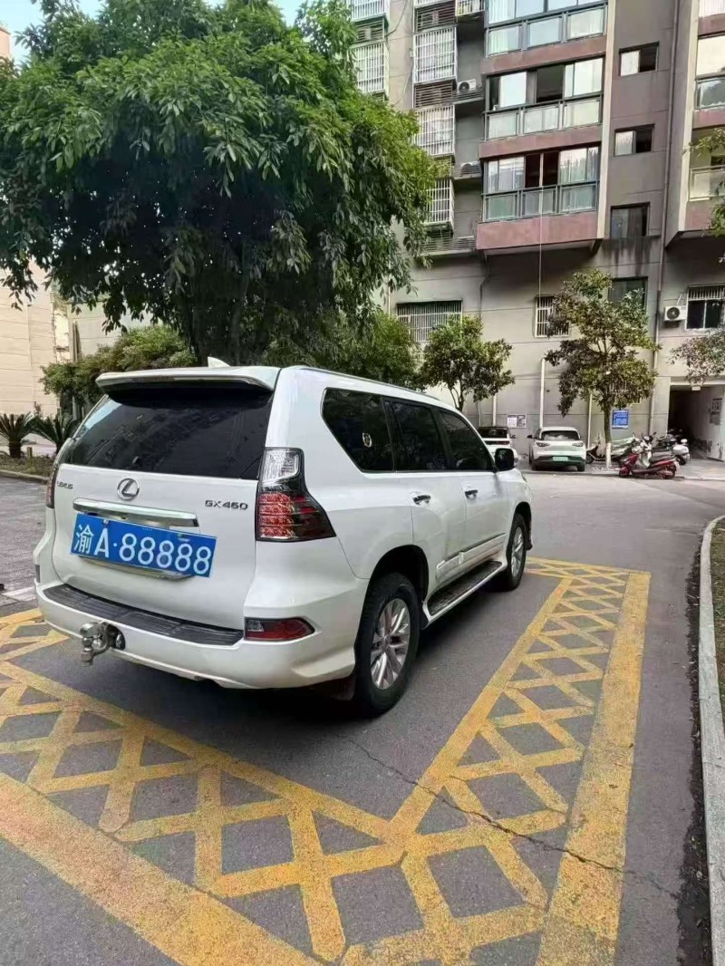 重庆19年雷克萨斯GX4