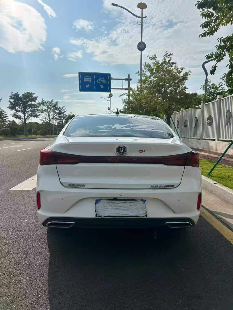 汕頭25年長安汽車逸動6