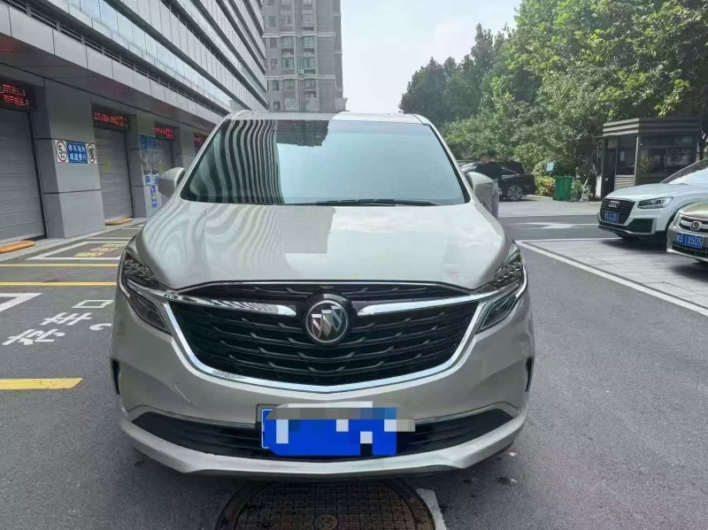 淮北21年别克GL81