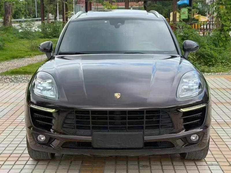 佛山17年保時捷Macan1