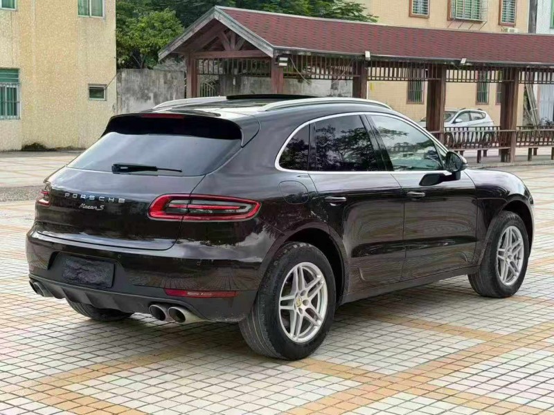 佛山17年保時捷Macan6