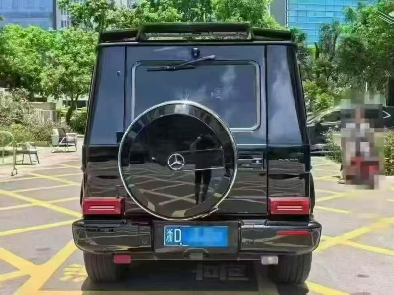 深圳18年奔馳G9