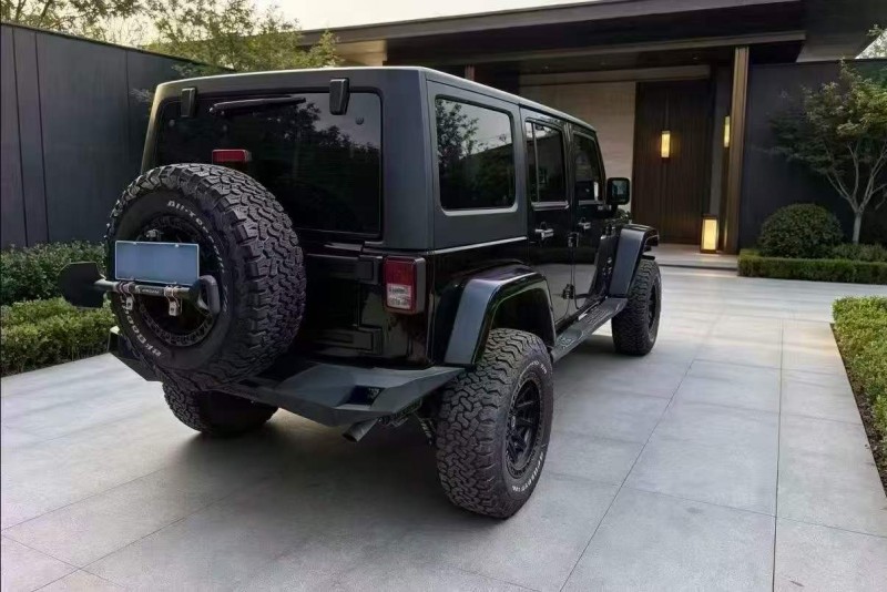 保定17年Jeep牧馬人8