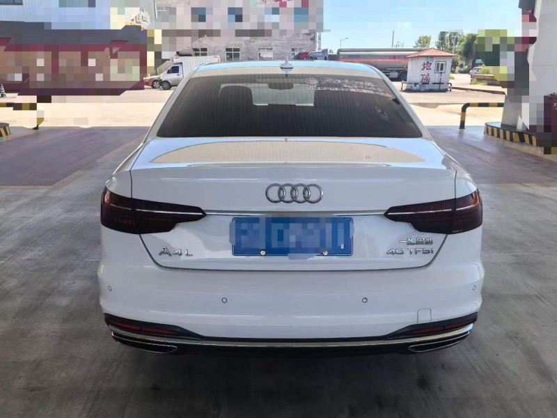 保定20年奧迪A4L9