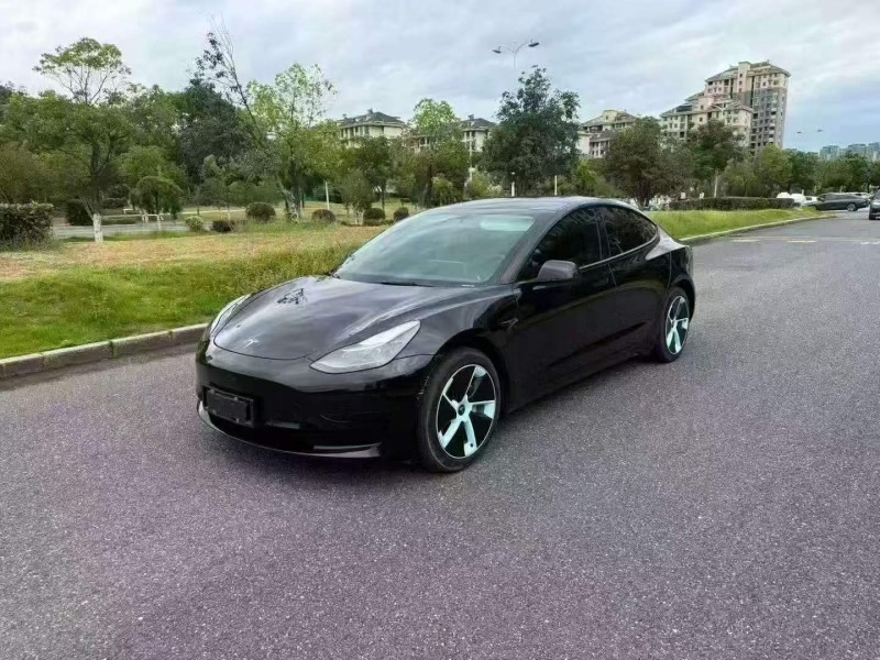 上饒23年特斯拉MODEL Y3
