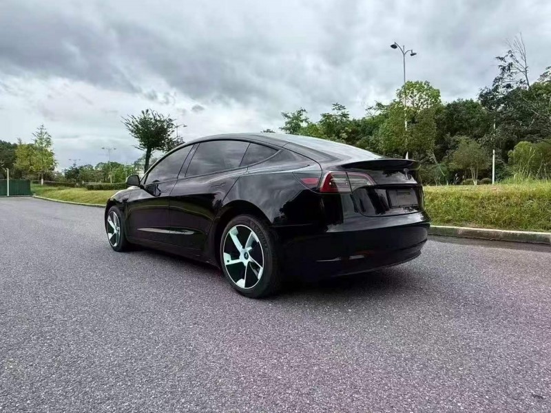 上饒23年特斯拉MODEL Y8