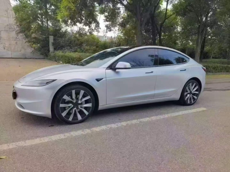 連云港25年特斯拉MODEL 32