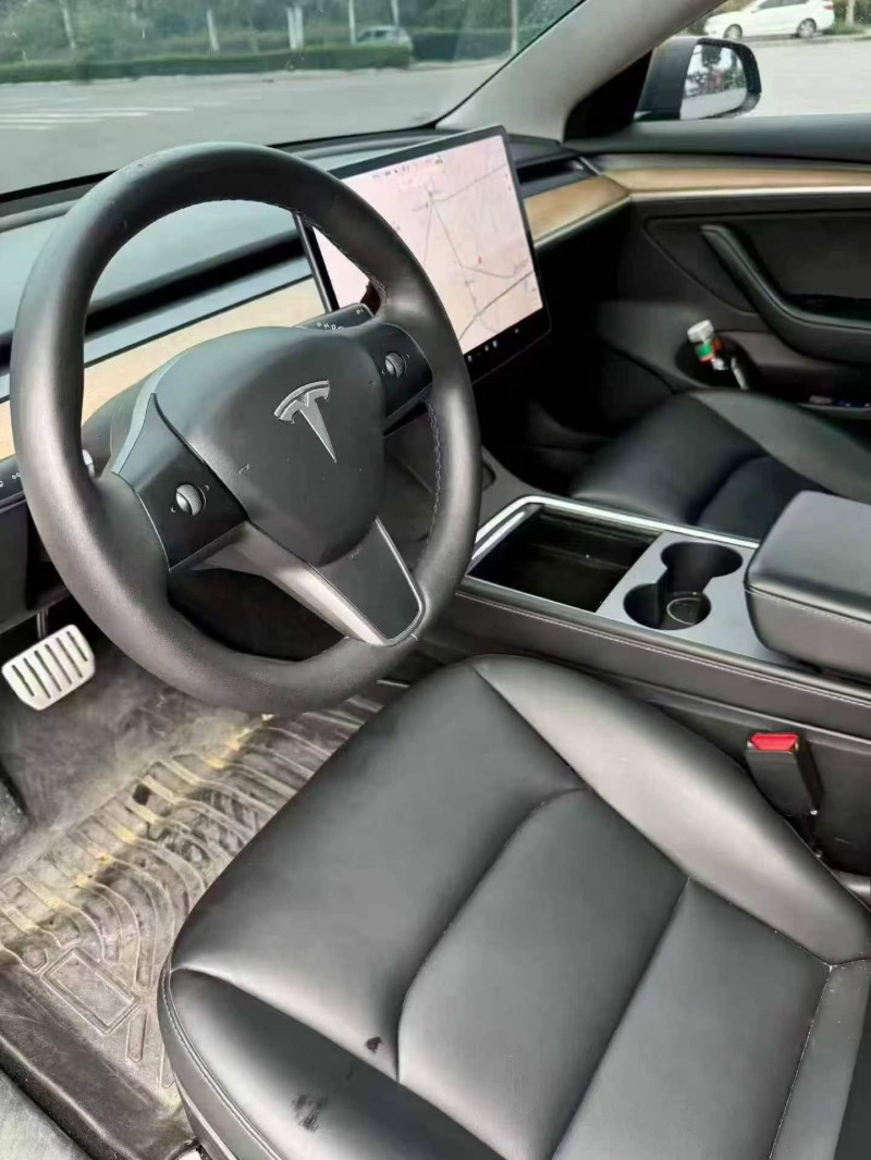 洛陽21年特斯拉MODEL 34