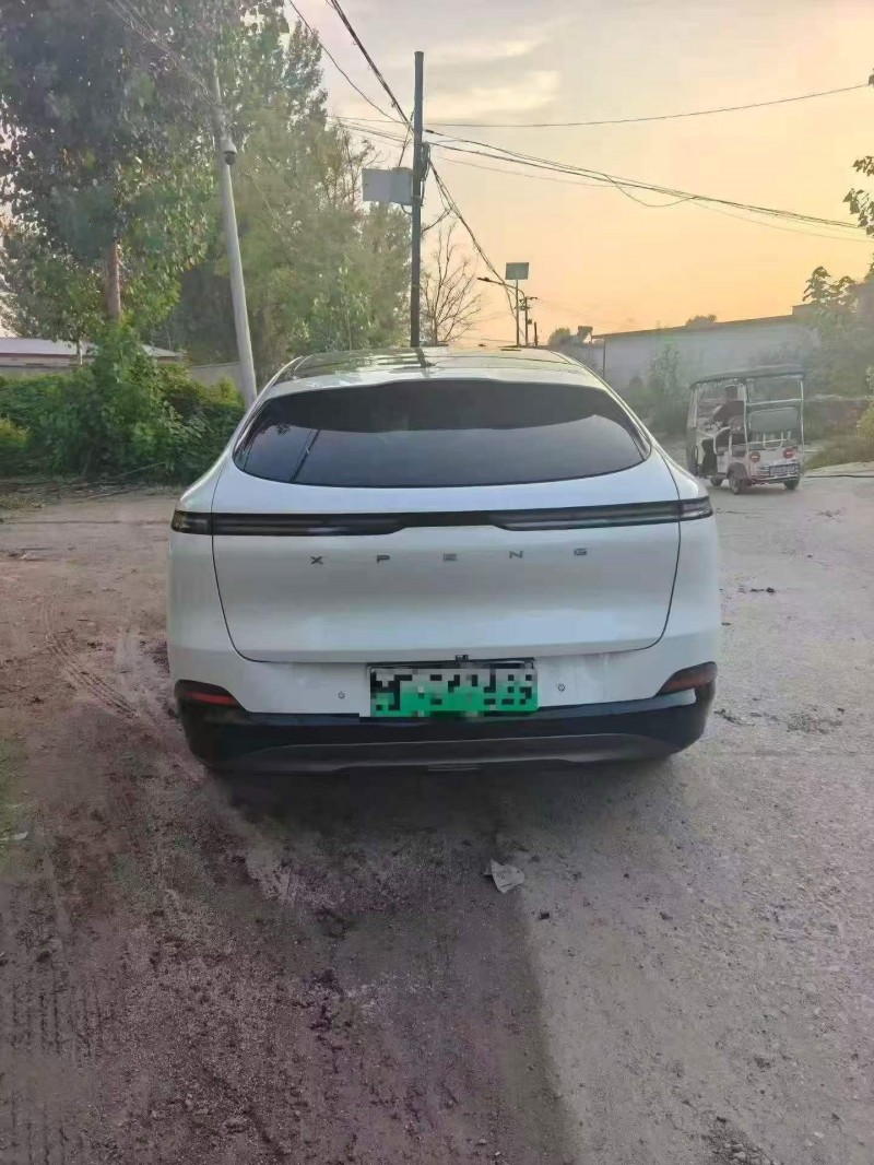 張家口24年小鵬汽車G69