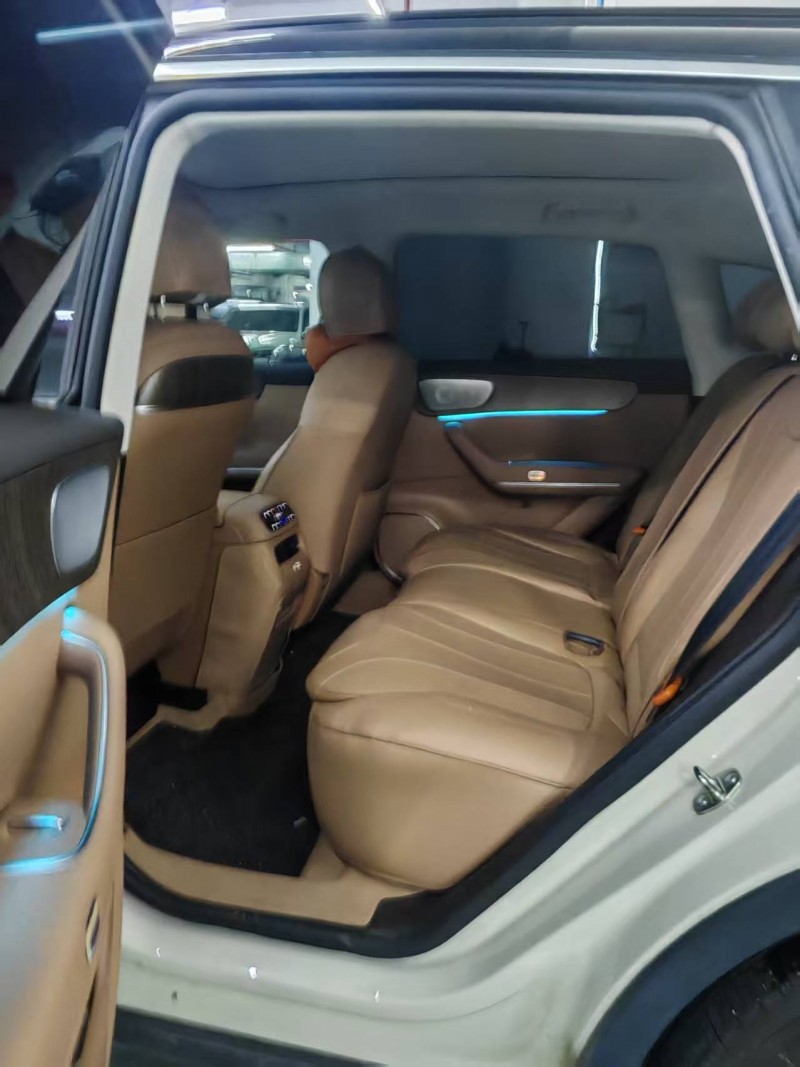 深圳26年零跑汽車C115