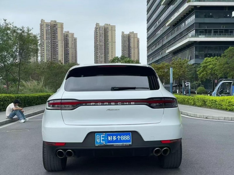 東莞20年保時捷Macan4