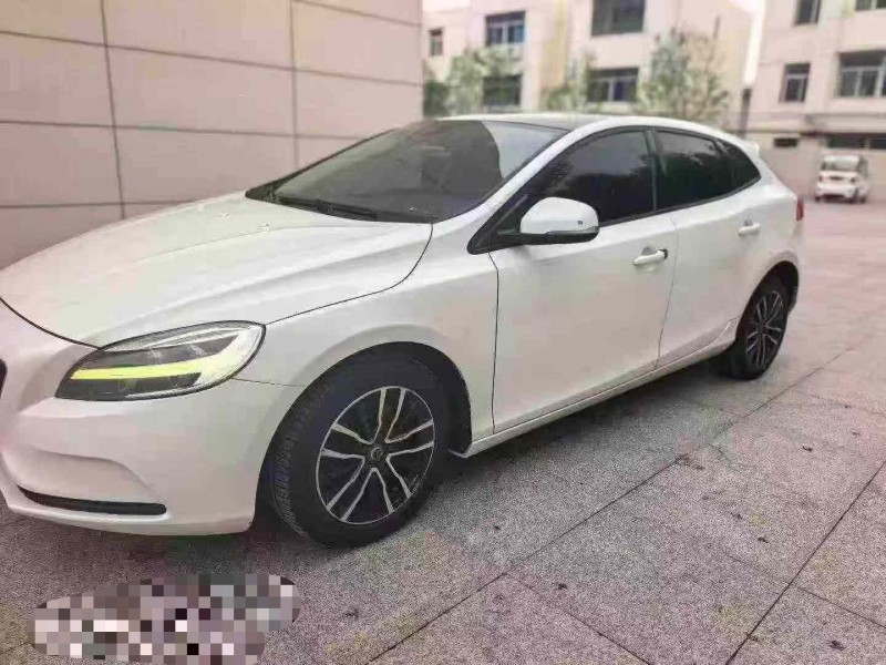 保定16年沃爾沃V402