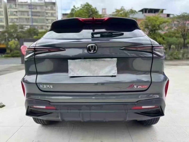 湛江25年長安汽車歐尚9