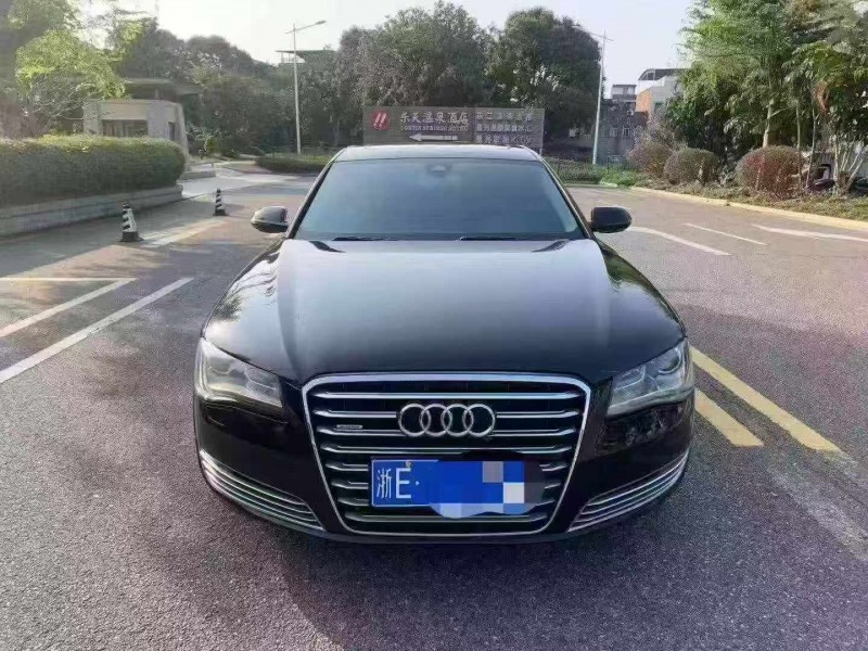 江门14年奥迪A8L1