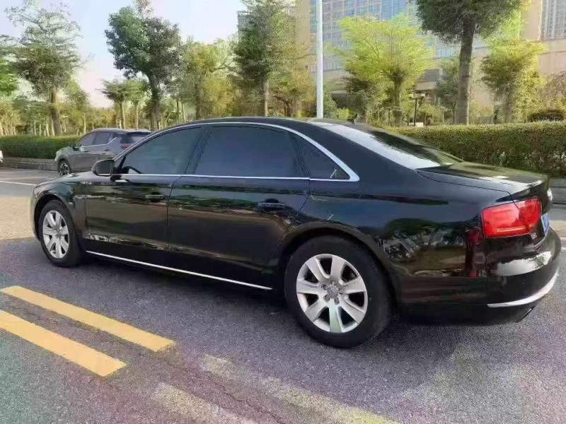 江门14年奥迪A8L8