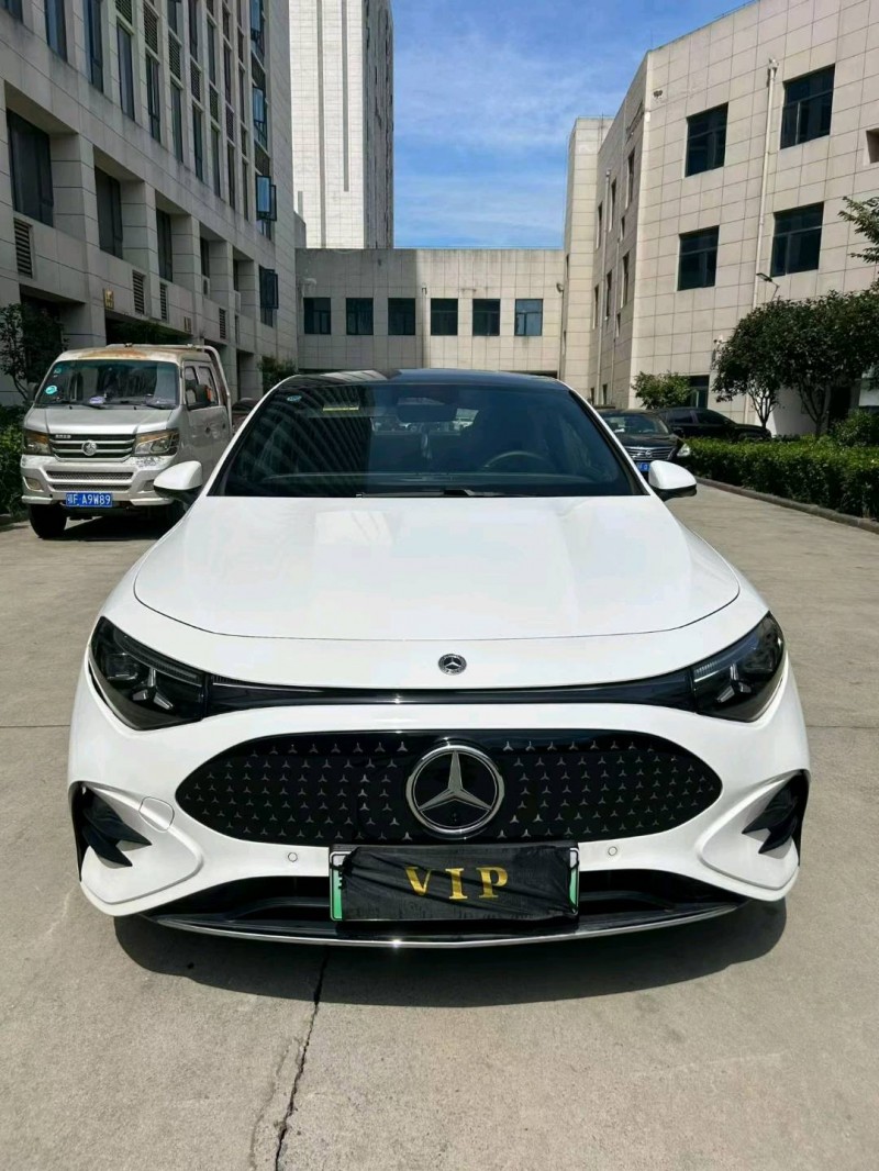 襄阳25年奔驰CLA1