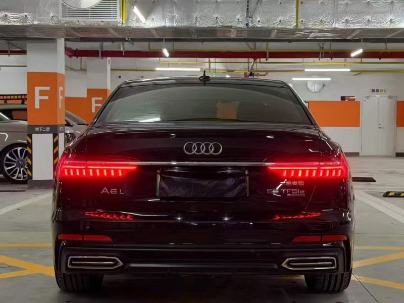 武漢23年奧迪A6L9