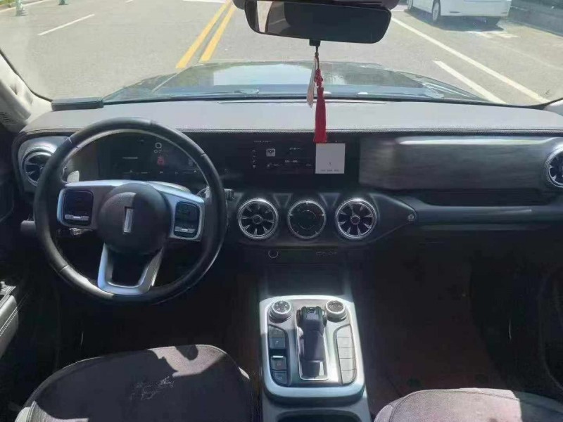 珠海21年長城汽車坦克6