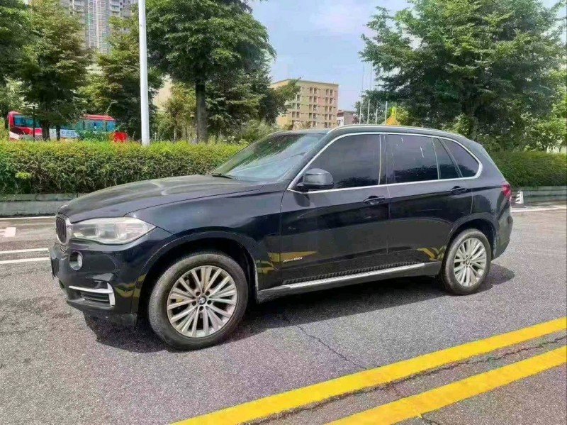 佛山17年宝马X53