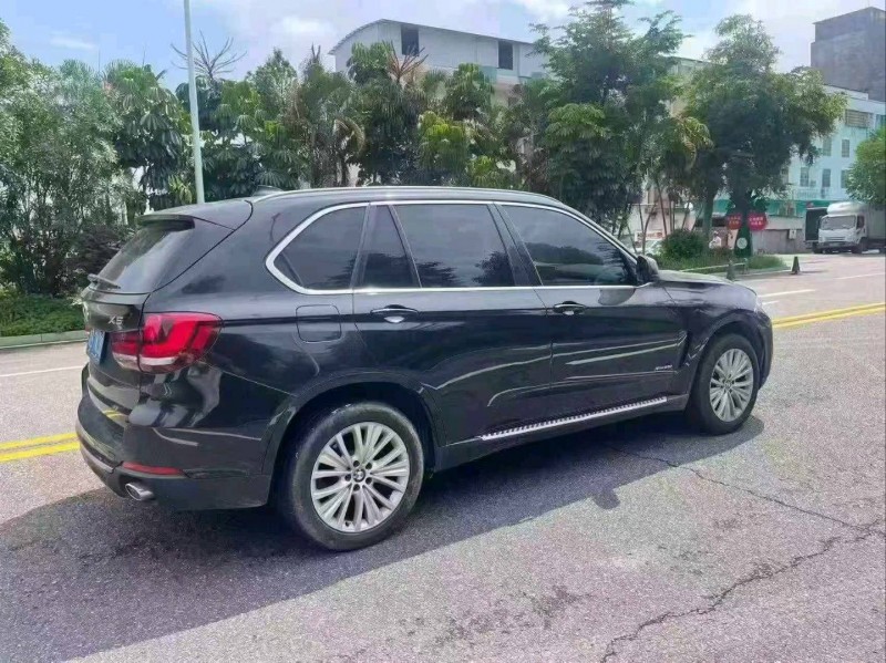 佛山17年宝马X58